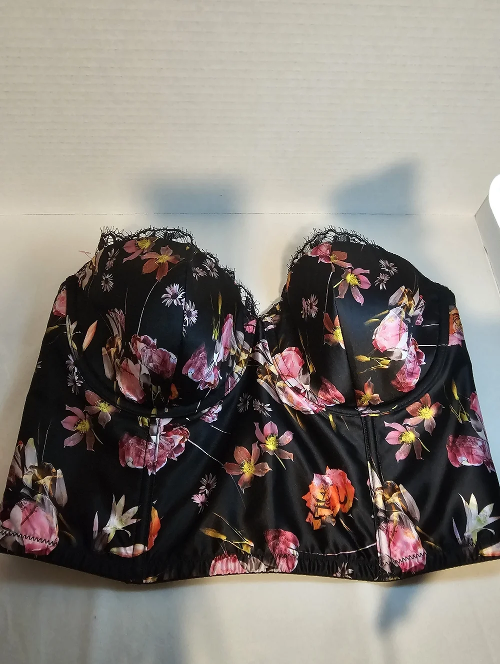 NWT Victoria's Secret Dream Angels Wicked SEXY Floral Uplift Bra 32DD Unlined